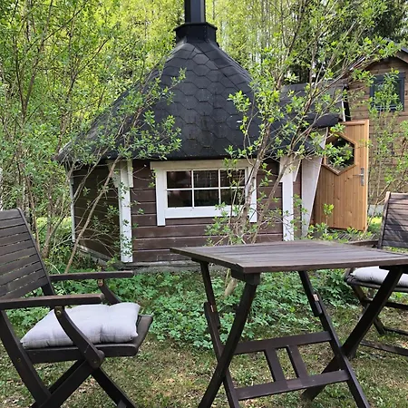 Moderni Vierasmoekki Апартаменты *