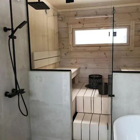 Moderni Vierasmoekki Apartman